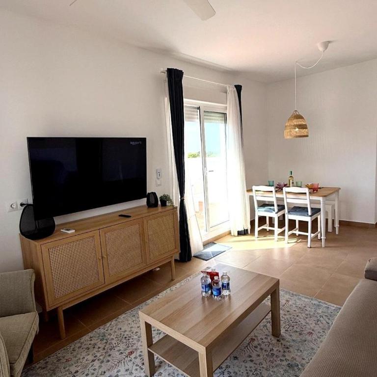 Ático Sabina free parking by staycare - Apartment - 5