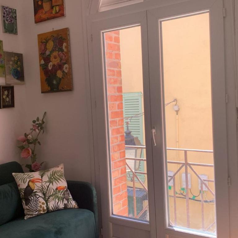 Charme & Authenticité 3P Vielle Ville Antibes - Appartement Standard 2 Chambres - 9