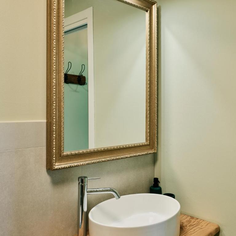 Dimora Donna Rita - B&B - Camera Matrimoniale Deluxe (2 Adulti + 1 Bambino) - 22