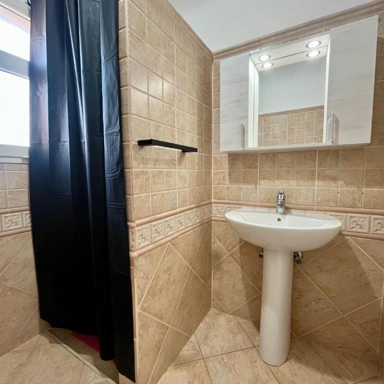 Holiday Valentina - Appartamento Familiare con 1 Camera da Letto - 8