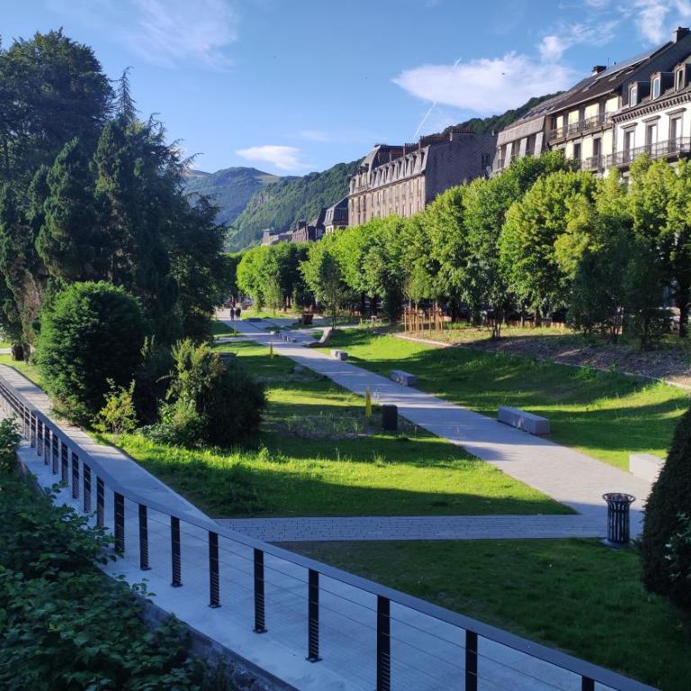 Appartement T2 Les Capucines avec balcon et wifi proche de l'hyper centre Mont Dore - Two-Bedroom Apartment - 19