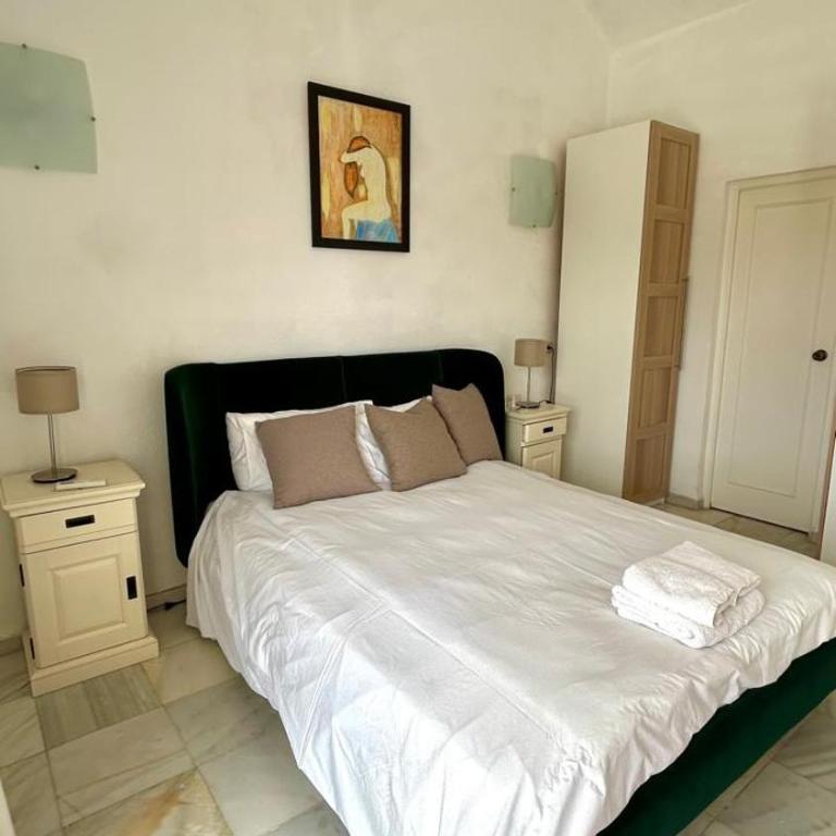 Fabulous Duplex with Sea and Pool Views 2 min walk from beach 3 bedrooms - Apartamento de 3 dormitorios - 18