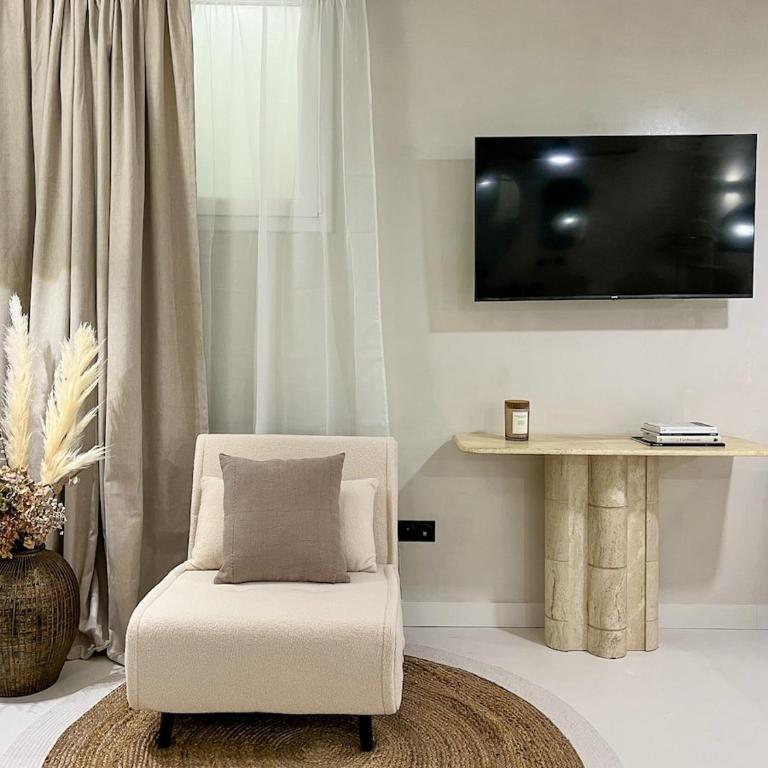 Stylish Souplex - near Palais Royal-Louvre Museum - One-Bedroom Apartment - 11