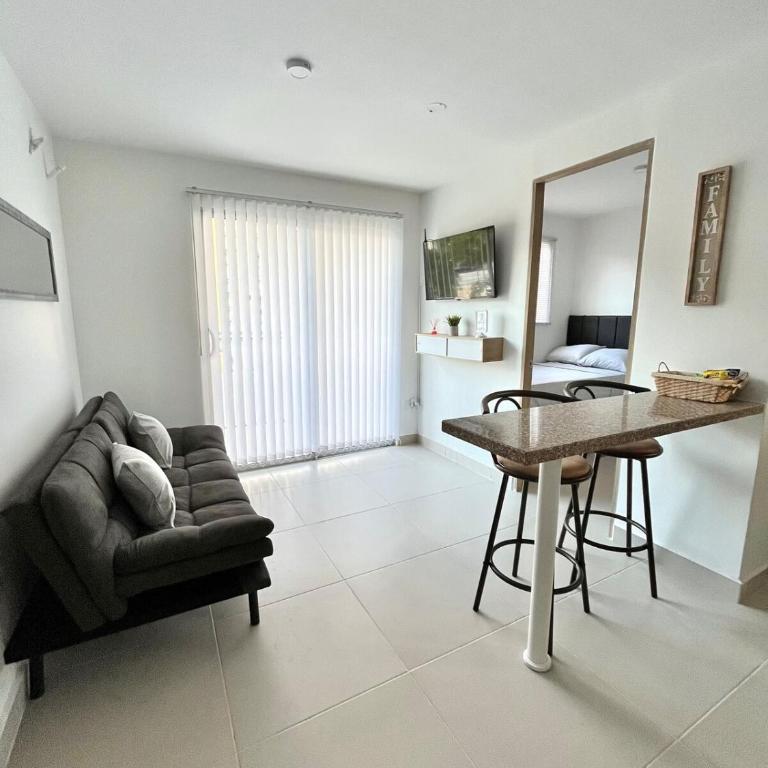 Cómodo Apartamento Santa Marta con piscina y parqueadero - Two-Bedroom Apartment with Pool View - 6