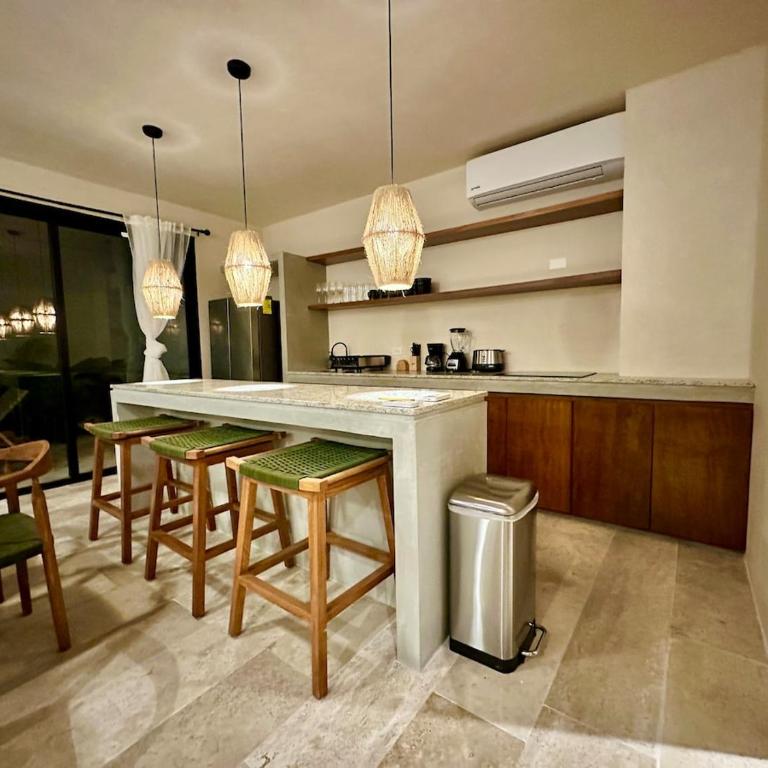 Villa luxury-8 min to beach-Private jacuzzi & Pool - Apartamento de 3 dormitorios - 2