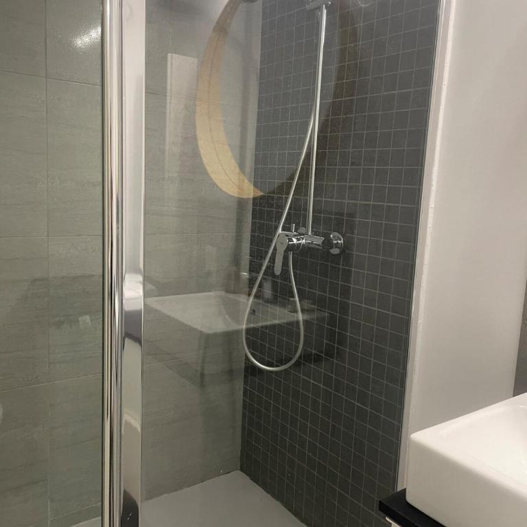 Studio Vue Mer, Vélos, Terrasse, Ascenseur et Garage 6mn à pied - Appartamento con Terrazza - 8