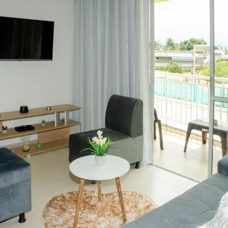 NEW! Cozy Apto,Wi-Fi,Top Location,Nearby Panaca - Apartamento de 3 dormitorios - 25