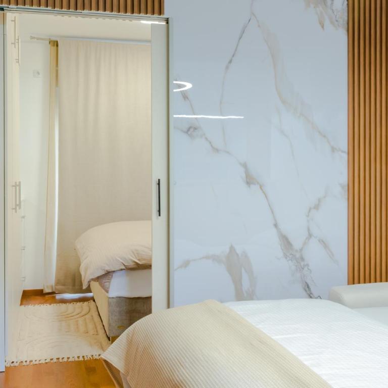 Kruna Lux Apartmans - One-Bedroom Apartment - 7