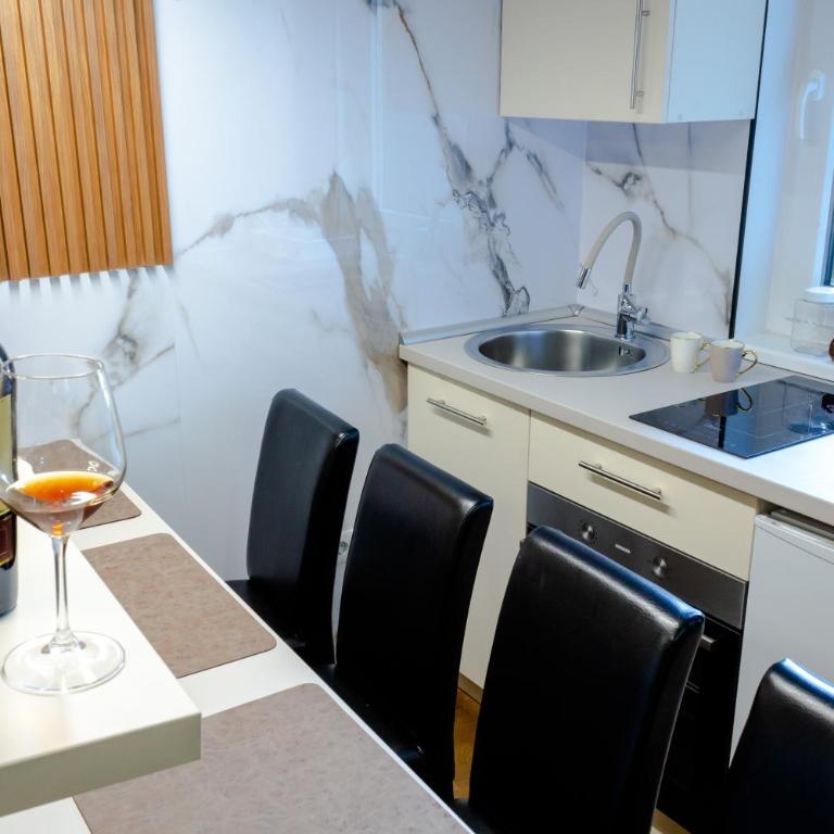 Kruna Lux Apartmans - One-Bedroom Apartment - 13
