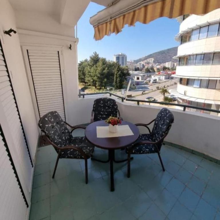 Apartmani Bulevar - Two-Bedroom Apartment - 5