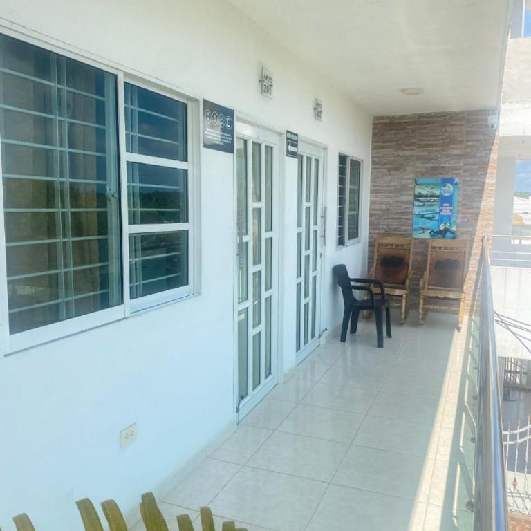 Apartamentos LUISA - Apartamento con balcón - 4