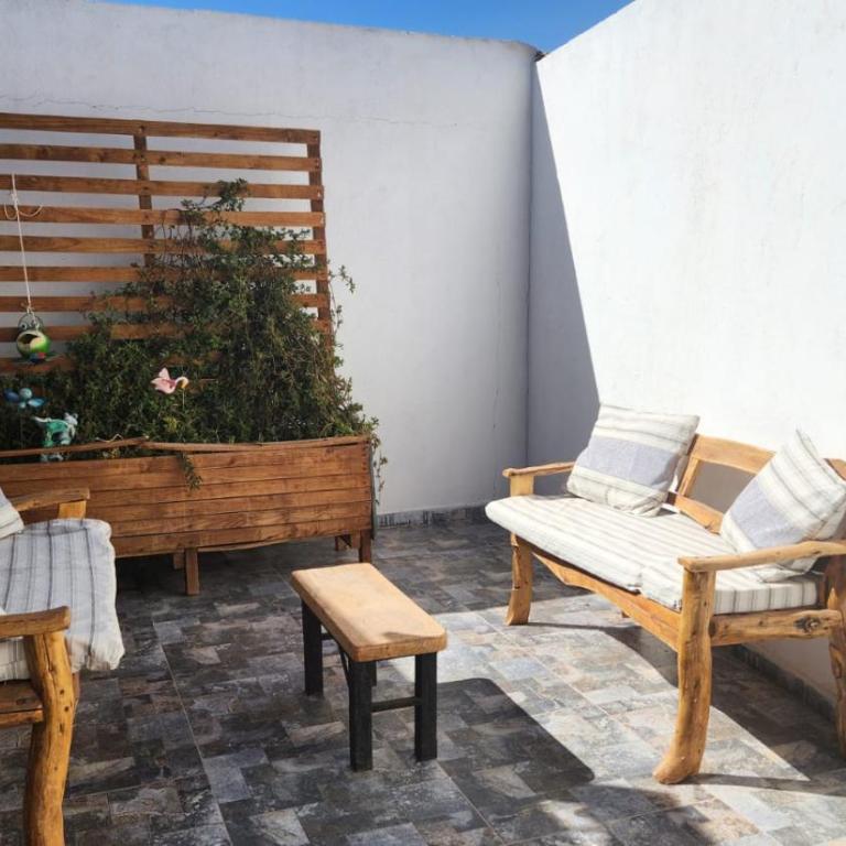 Hostal Malú - Double Room with Private Bathroom - 10