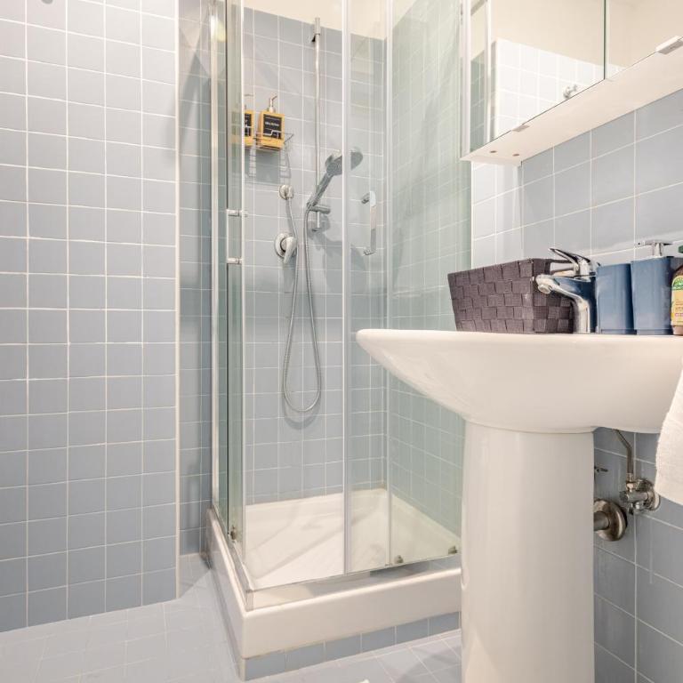 Aurelian Crown Central Rome - Appartamento Premium con 3 Camere da Letto e Balcone - 25