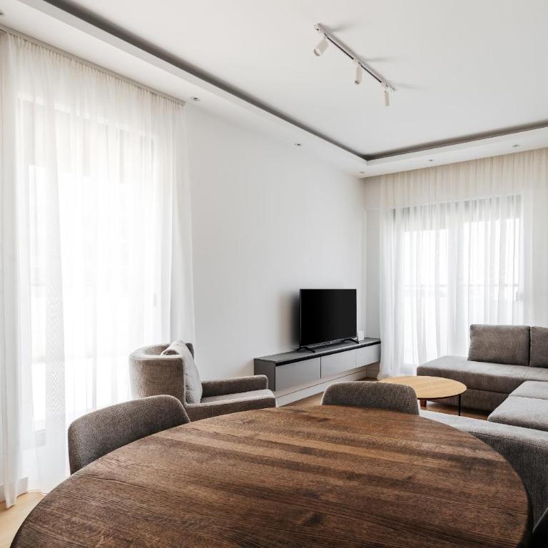 Twin Towers By In Property - Apartment with Sea View - 5