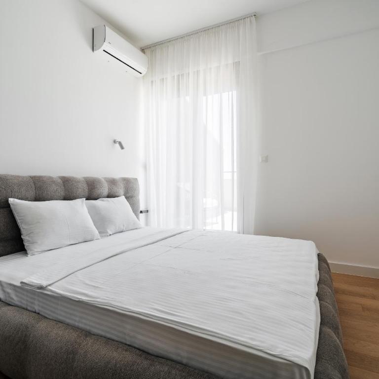 Twin Towers By In Property - Apartment with Sea View - 16