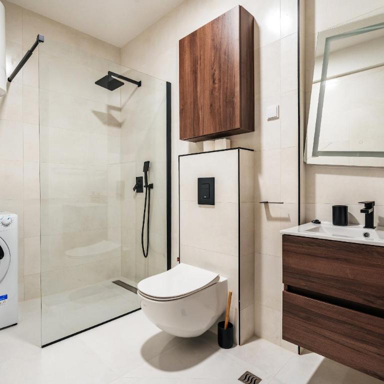 Twin Towers By In Property - Apartment with Sea View - 20