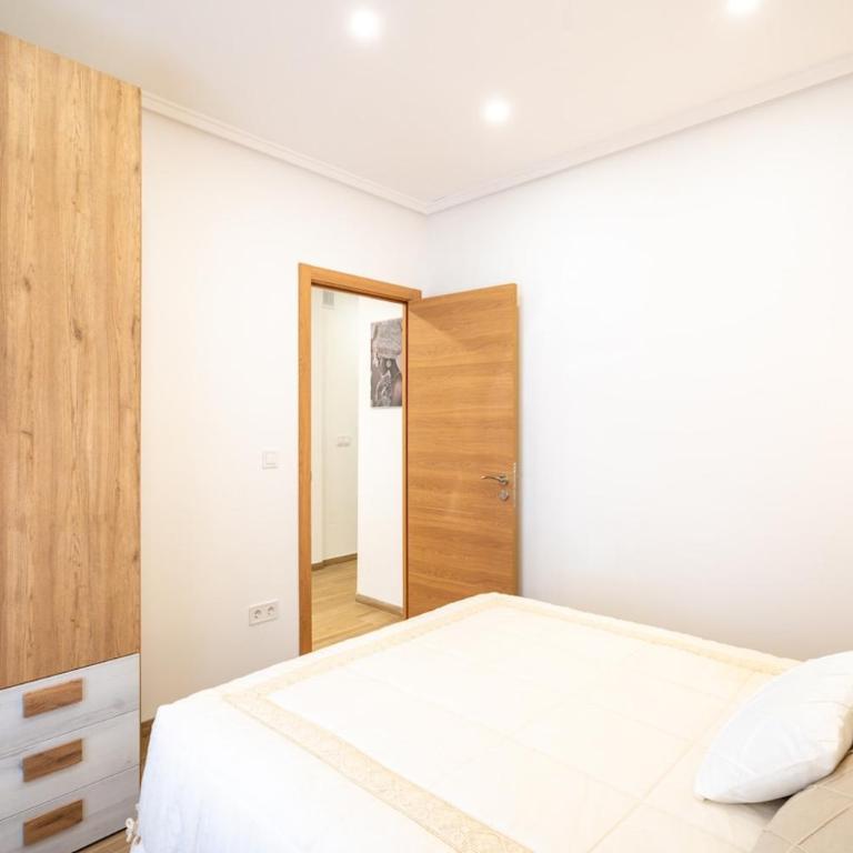 Apartamento 3 Habitaciones en Malvarrosa Cerca del Mar - Appartement 3 Chambres - 46
