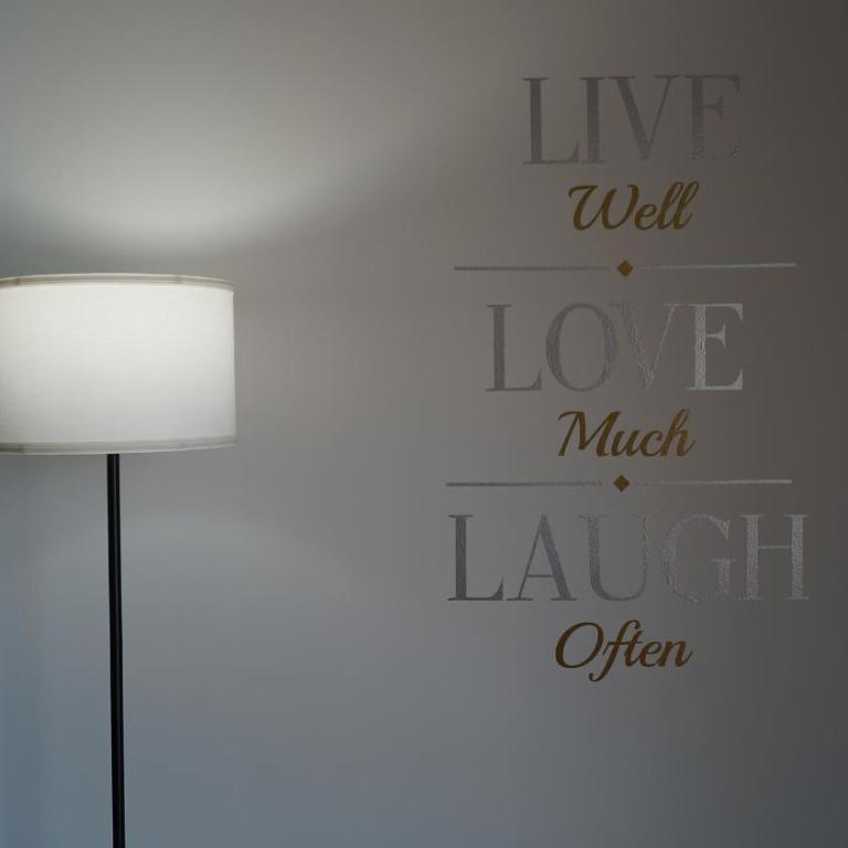 Elegante loft apartment Paseo Santa Lucia king size bed, alberca, gym, parking, kids club - One-Bedroom Apartment - 7