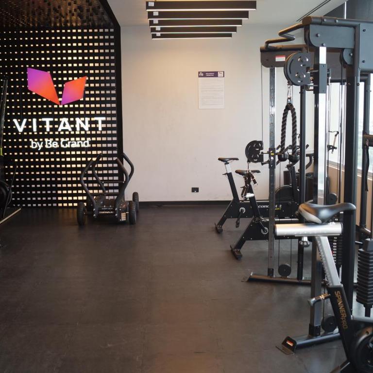 Elegante loft apartment Paseo Santa Lucia king size bed, alberca, gym, parking, kids club - One-Bedroom Apartment - 33