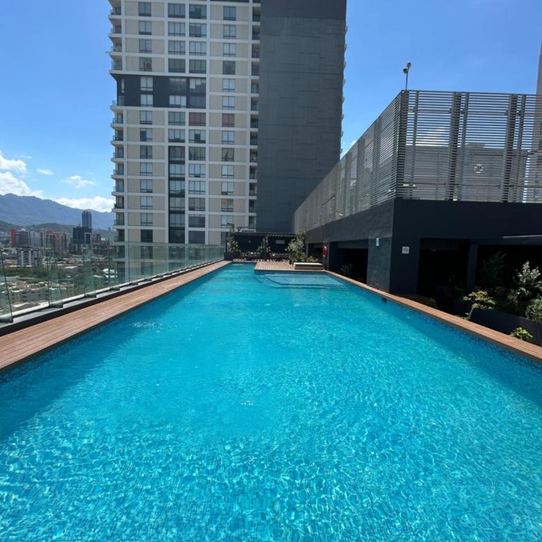 Elegante loft apartment Paseo Santa Lucia king size bed, alberca, gym, parking, kids club - One-Bedroom Apartment - 24