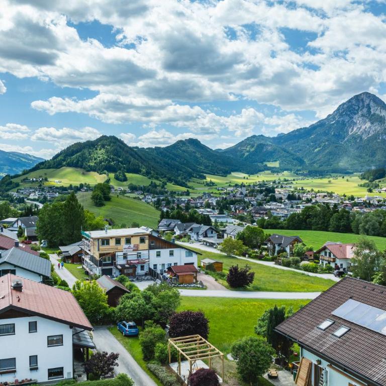 Alpengold - Apartments zum Wohlfühlen - Apartment mit 2 Schlafzimmern mit Balkon und Terrasse - 2