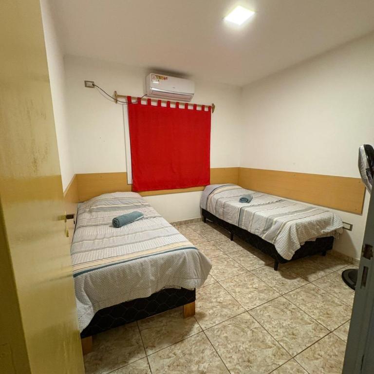 Casa con Garage Puerto Iguazú, zona residencial - Casa de 3 dormitorios - 11