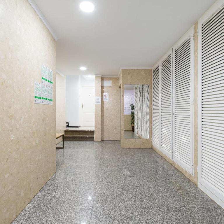 Beachfront Apartment in Las Palmas by Las Canteras - Apartment - 7