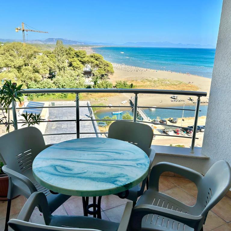 Romantica Apartments - Apartman sa 2 Spavaće Sobe, Balkonom i Pogledom na More - 2