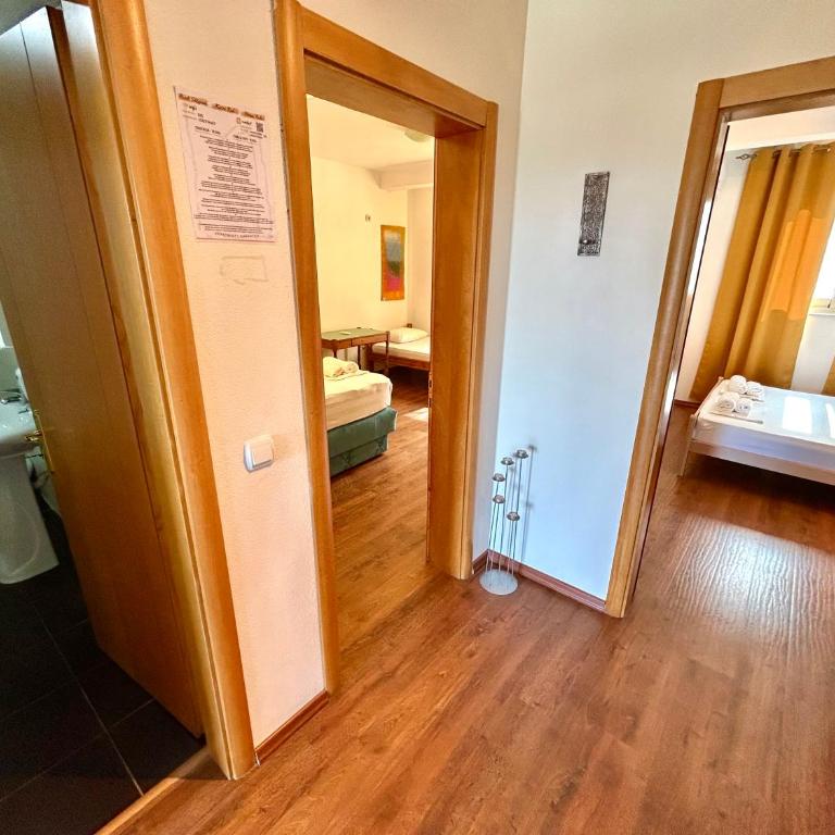 Romantica Apartments - Apartman sa 2 Spavaće Sobe, Balkonom i Pogledom na More - 19
