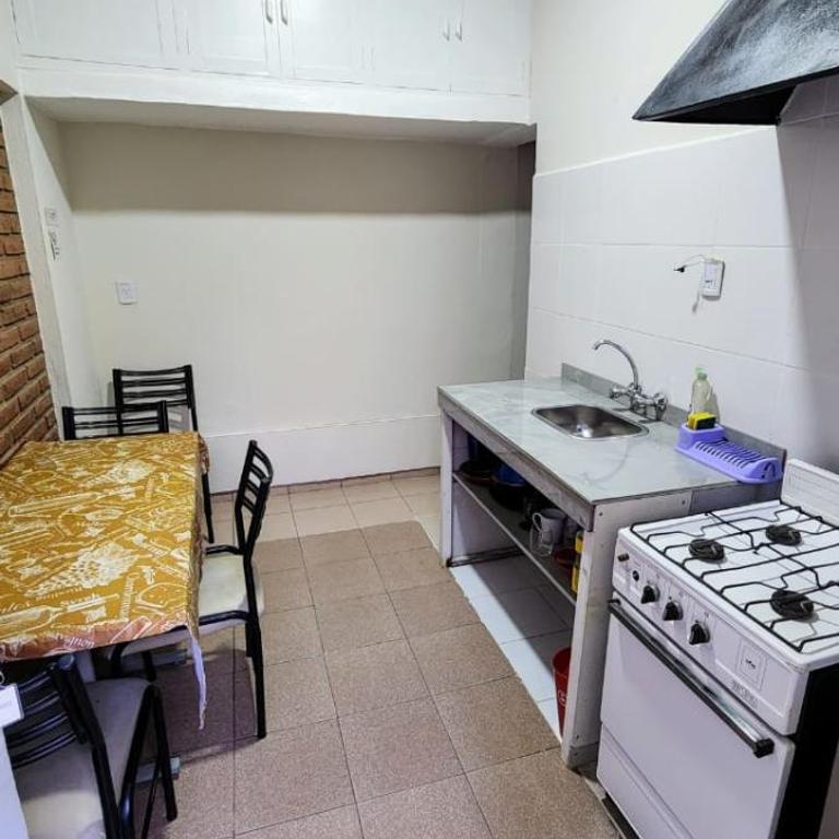 Lo de Luis Departamentos - Apartamento - 4