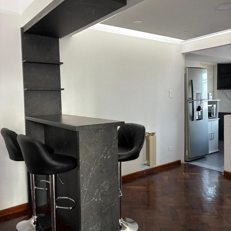 Depto amplio y cómodo en Jujuy - Apartamento de 3 dormitorios - 3