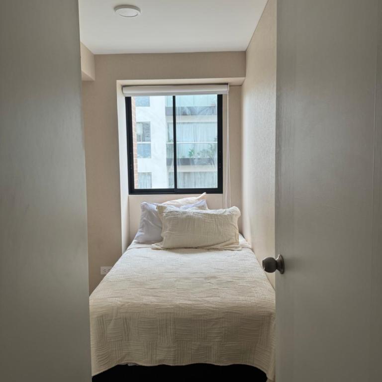 Lovely apartment - Two-Bedroom Apartment - 4
