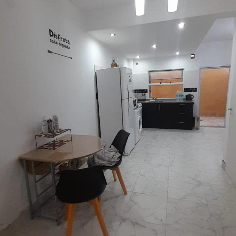 DUPLEX AMOBLADO en Barrio Las Marias/ Jujuy - Casa de 2 dormitorios - 5