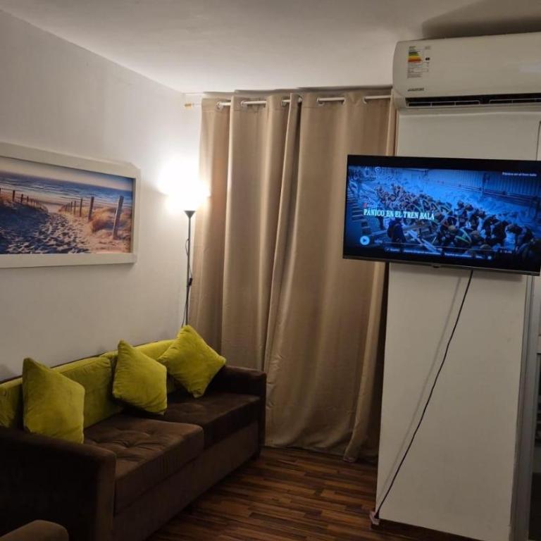 Mini Apartment with Air Conditioning all included - Apartamento de 1 dormitorio - 17
