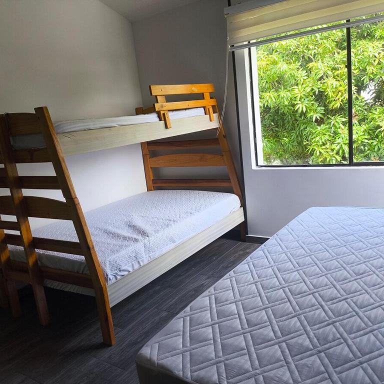 Apartamento en Melgar - Apartamento de 3 dormitorios - 3