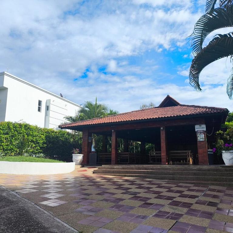 Apartamento en Melgar - Apartamento de 3 dormitorios - 30