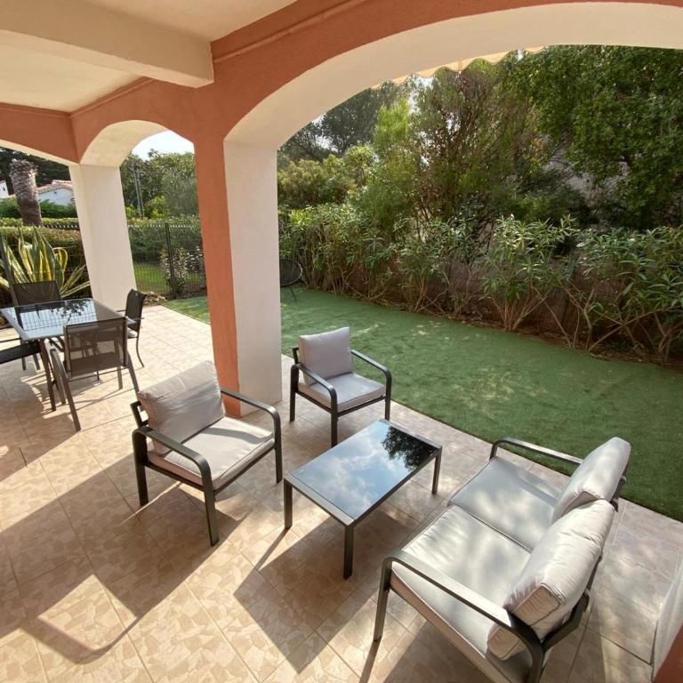 Super appartement 80m de la plage de plain pied avec 50m2 extérieur - One-Bedroom Apartment - 2