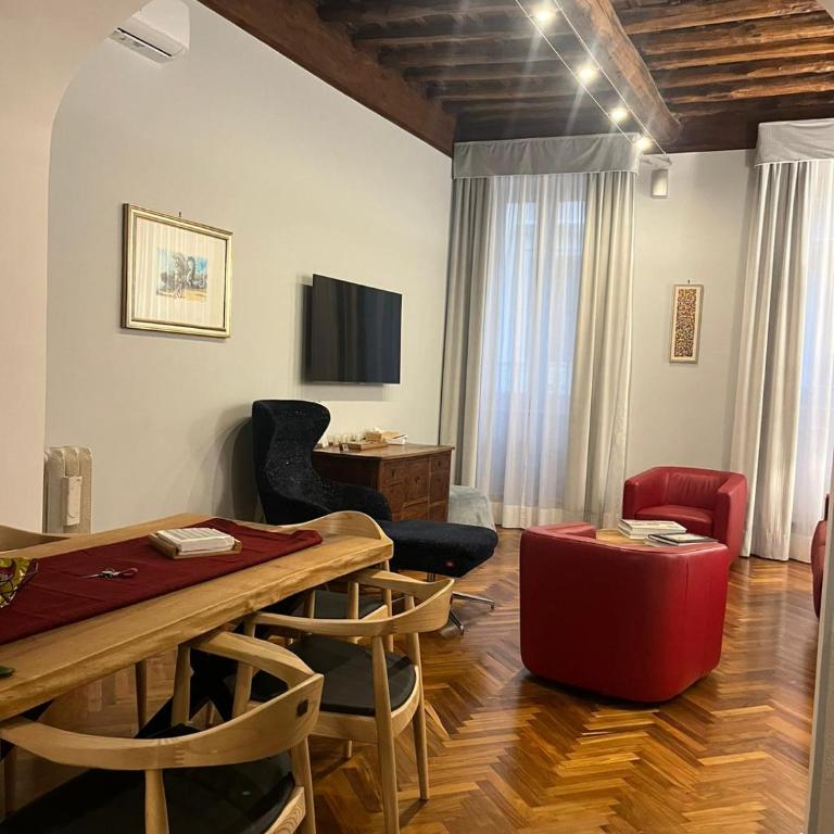 DOMVS SPAGNA Via Gregoriana - Appartamento con 2 Camere da Letto - 53