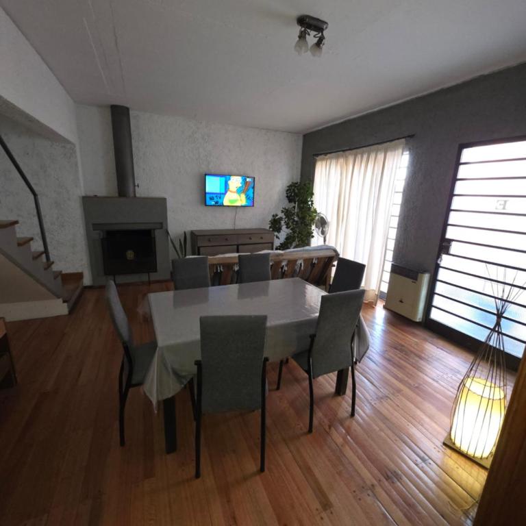 Urbana Mendoza - Apartamento Céntrico con Terraza - Apartamento de 3 dormitorios - 1