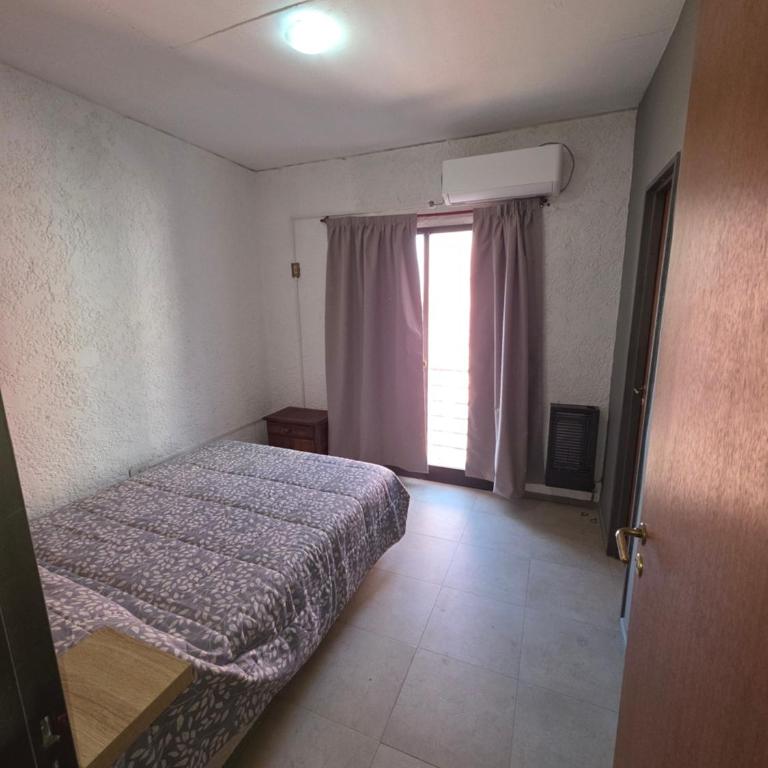 Urbana Mendoza - Apartamento Céntrico con Terraza - Apartamento de 3 dormitorios - 5