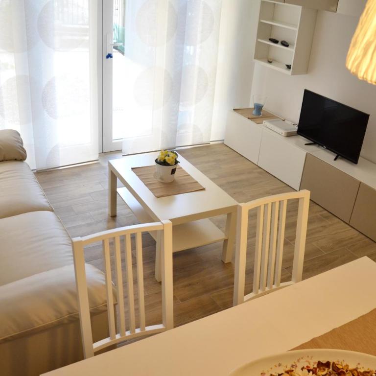 semeria103 - Appartamento con 2 Camere da Letto e Giardino Privato - 6