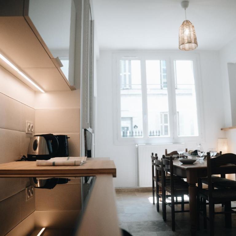 La Maison sur la Loire À deux pas du cœur de Tours - Ferienhaus - 53