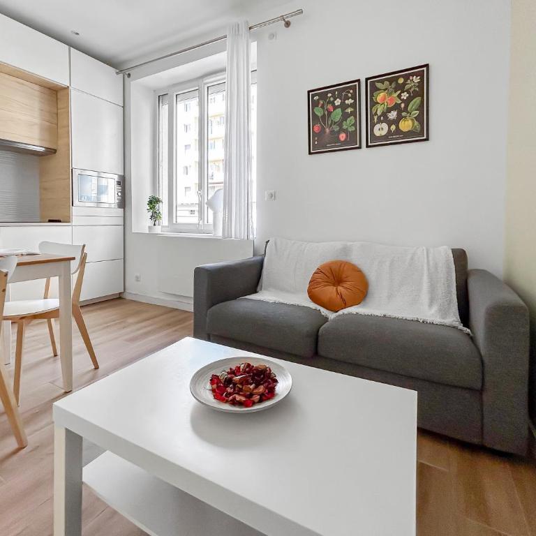 Lumineux T2 à Grenoble, Calme Et Confortable - Apartment mit 1 Schlafzimmer - 1