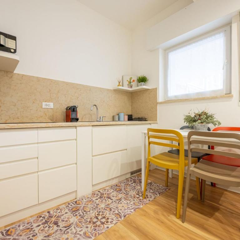 Debora's Flat - 10 minuti dall'Arena - Apartment - Ground Floor - 2