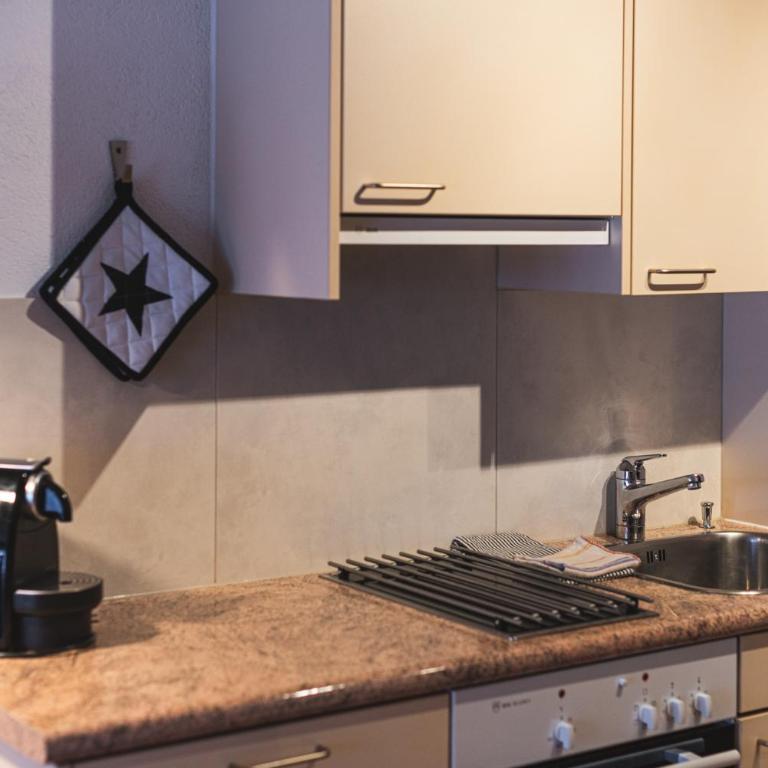 Allegra Apartments - Studio-Apartment mit Balkon - 7