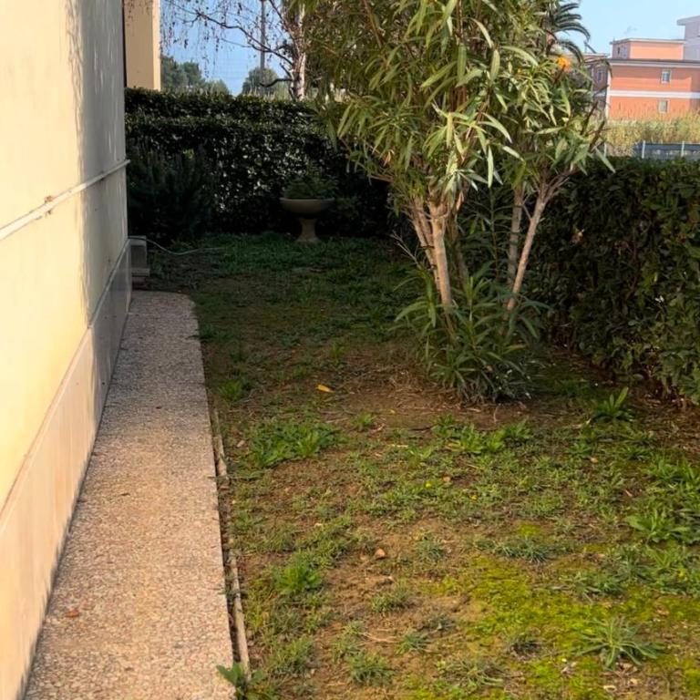 Villino con giardino privato - Casa con 3 Camere da Letto - 9
