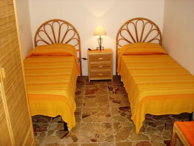 Case Vacanze Arcobaleno - Two-Bedroom Apartment - 7