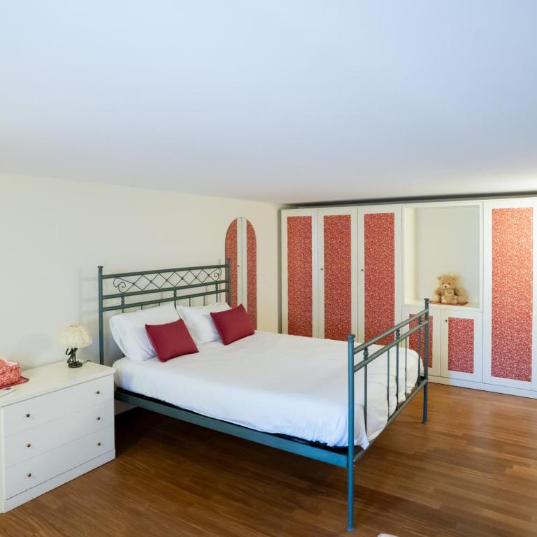 Casa Regina - Appartamento con 2 Camere da Letto - 17