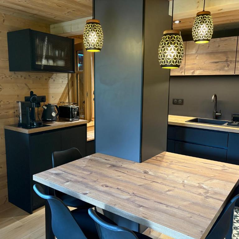 Chalet Saint François, appartement privatif pour 4 personnes à Montriond, entre Lac & Ski ! - Appartement 2 Chambres - 1