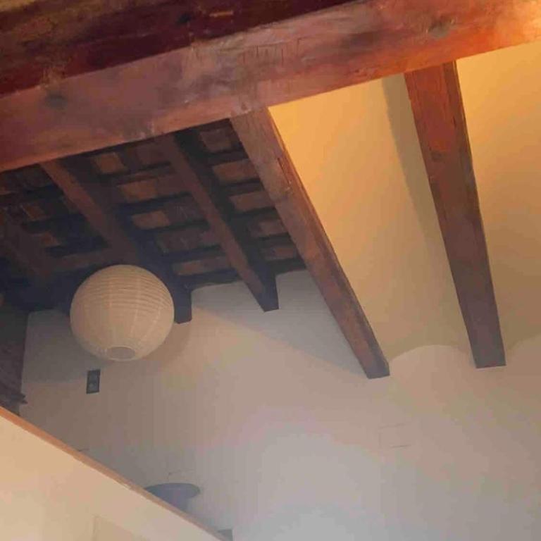 Bright, charming,in the historic center - Two-Bedroom Apartment - 20